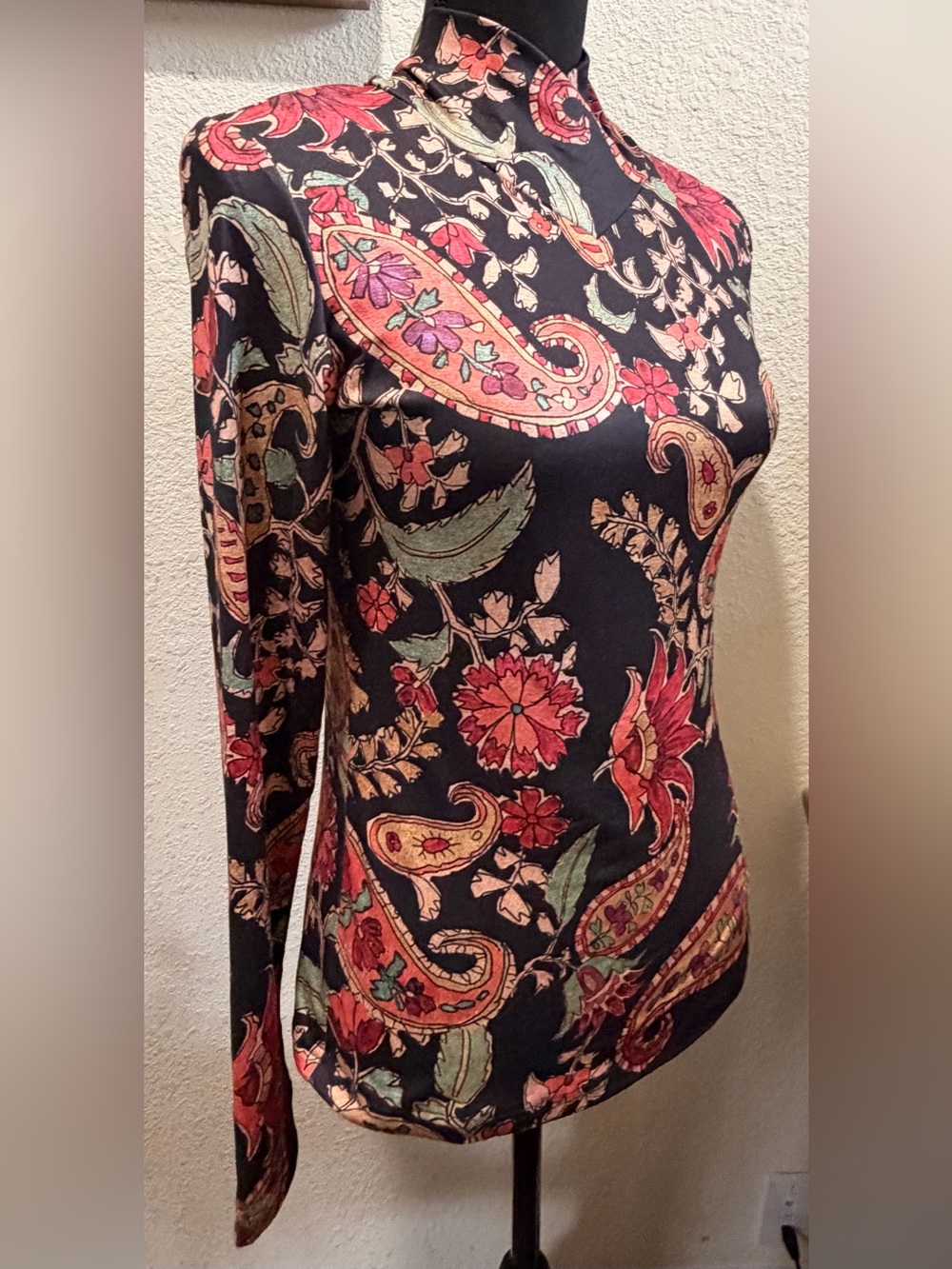 Floral Paisley cross Mock Neck Long Sleeve Top - Black/Red